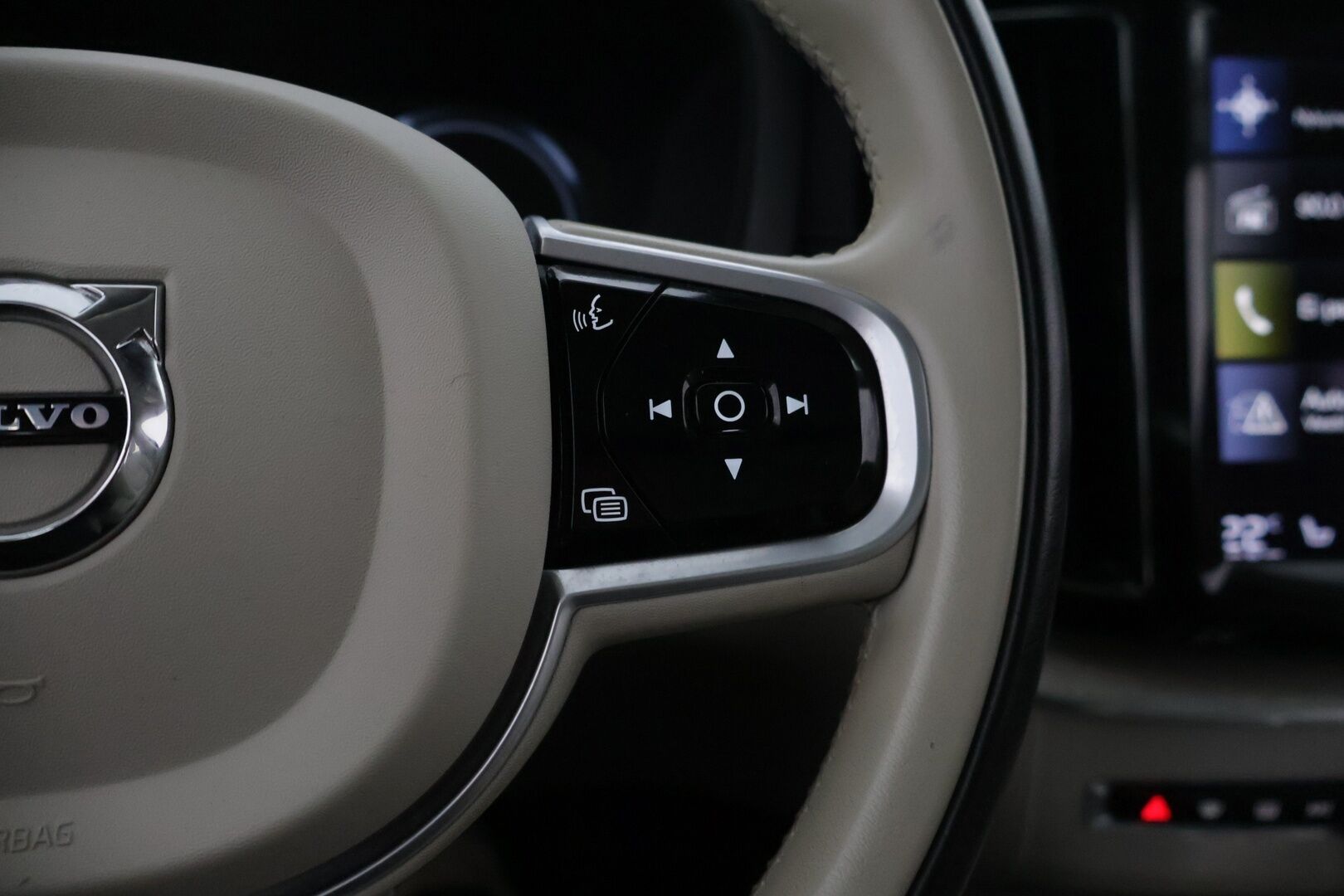 Volvo XC60 2021 T6 TwE AWD Business Inscription aut. *Webasto / Panorama / H&K / HUD / 360* - *ACC / Pilot Assist /  Adapt. LED / BLIS / Keyless / CarPlay* - HULLU BLACKWEEK KORKOTARJOUS 2,49%