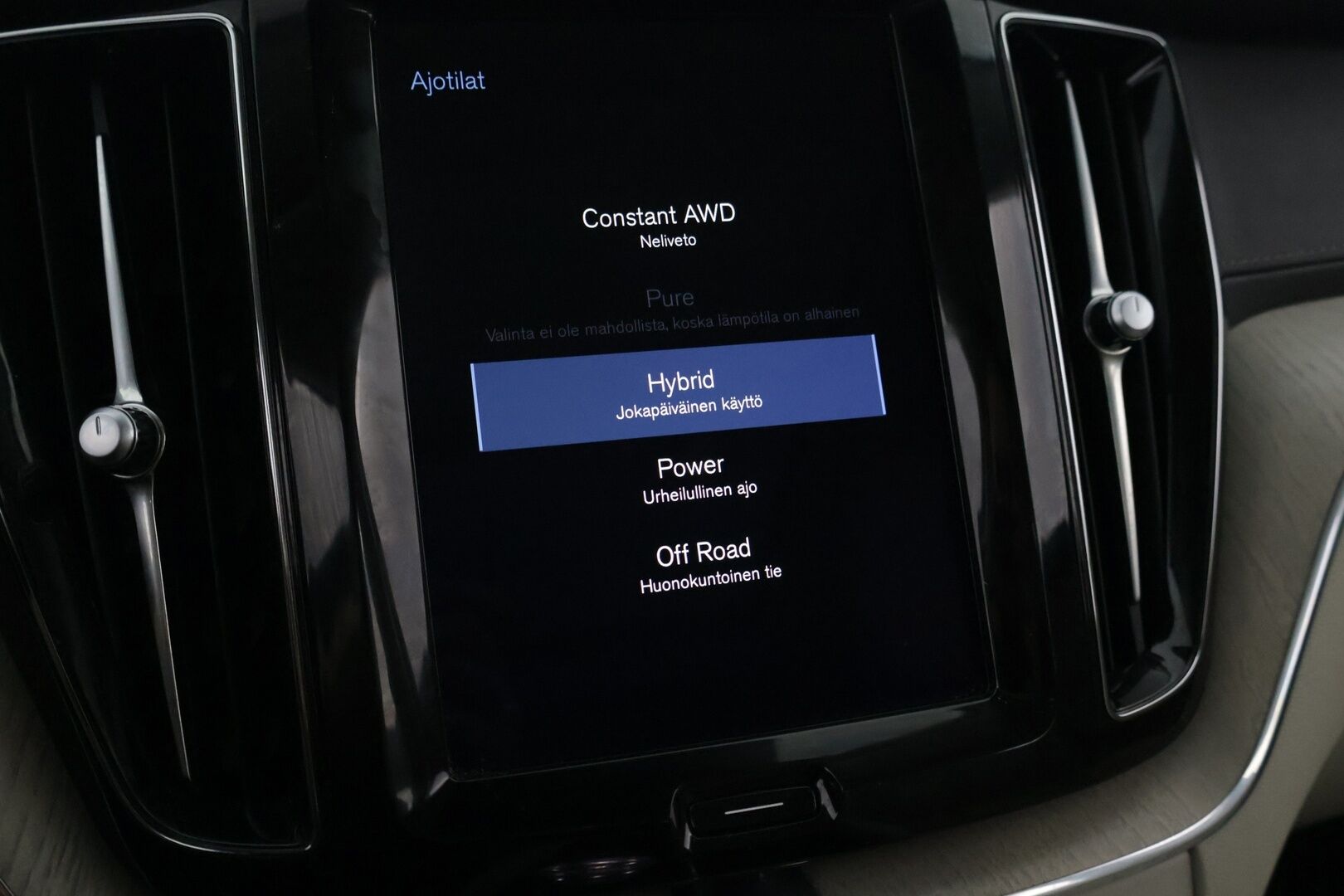 Volvo XC60 2021 T6 TwE AWD Business Inscription aut. *Webasto / Panorama / H&K / HUD / 360* - *ACC / Pilot Assist /  Adapt. LED / BLIS / Keyless / CarPlay* - HULLU BLACKWEEK KORKOTARJOUS 2,49%