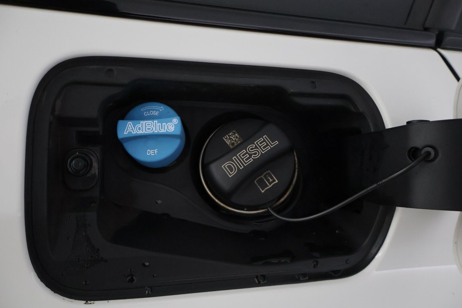 BMW 320 2018 F31 Touring 320d A xDrive Edition M Sport * Digimittaristo / Hifit / Proffa. Navi / Nahat / Vakkari / LED * - Hyvin varusteltu Digimittarilla oleva siisti Msport Bemari!