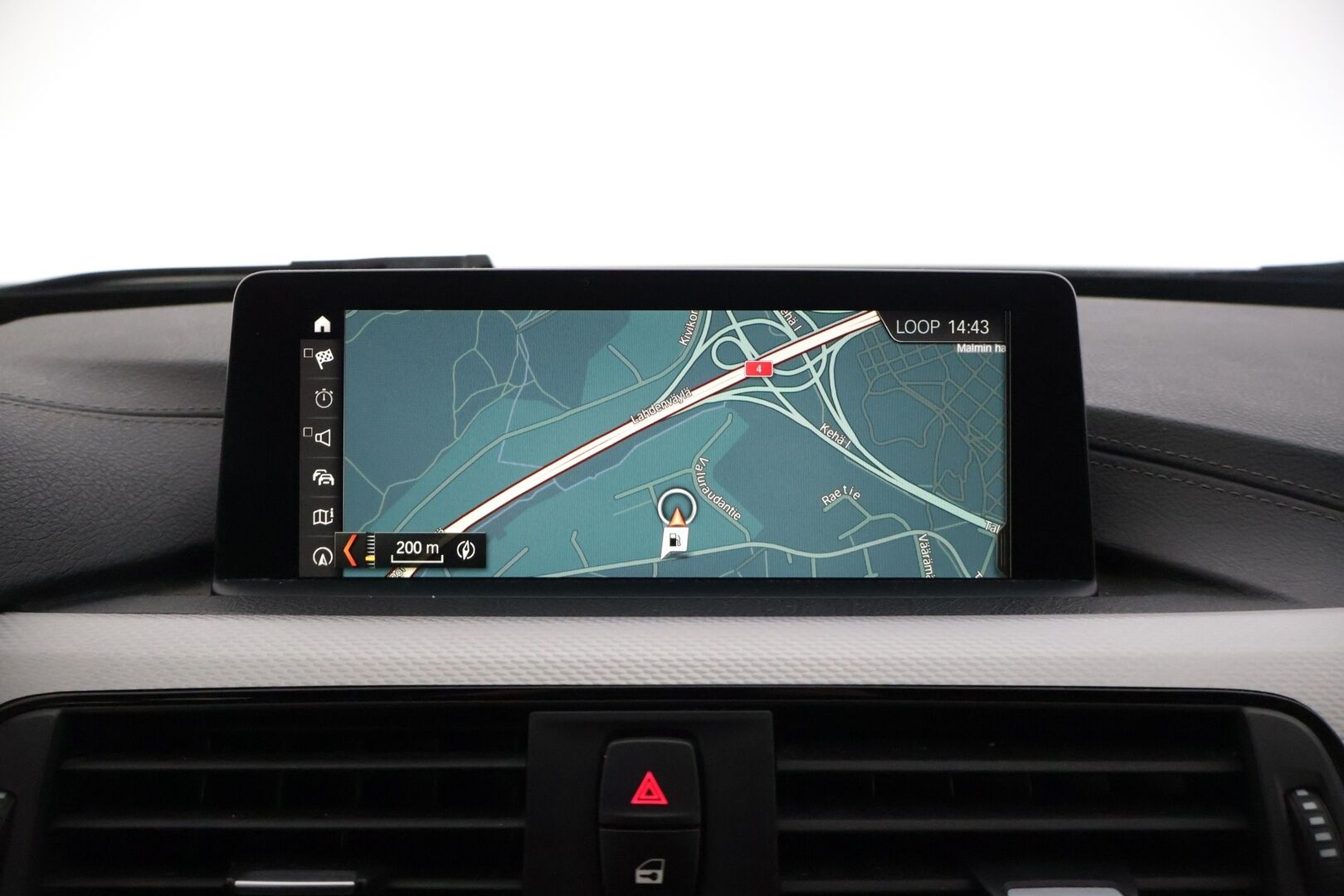 BMW 320 2018 F31 Touring 320d A xDrive Edition M Sport * Digimittaristo / Hifit / Proffa. Navi / Nahat / Vakkari / LED * - Hyvin varusteltu Digimittarilla oleva siisti Msport Bemari!