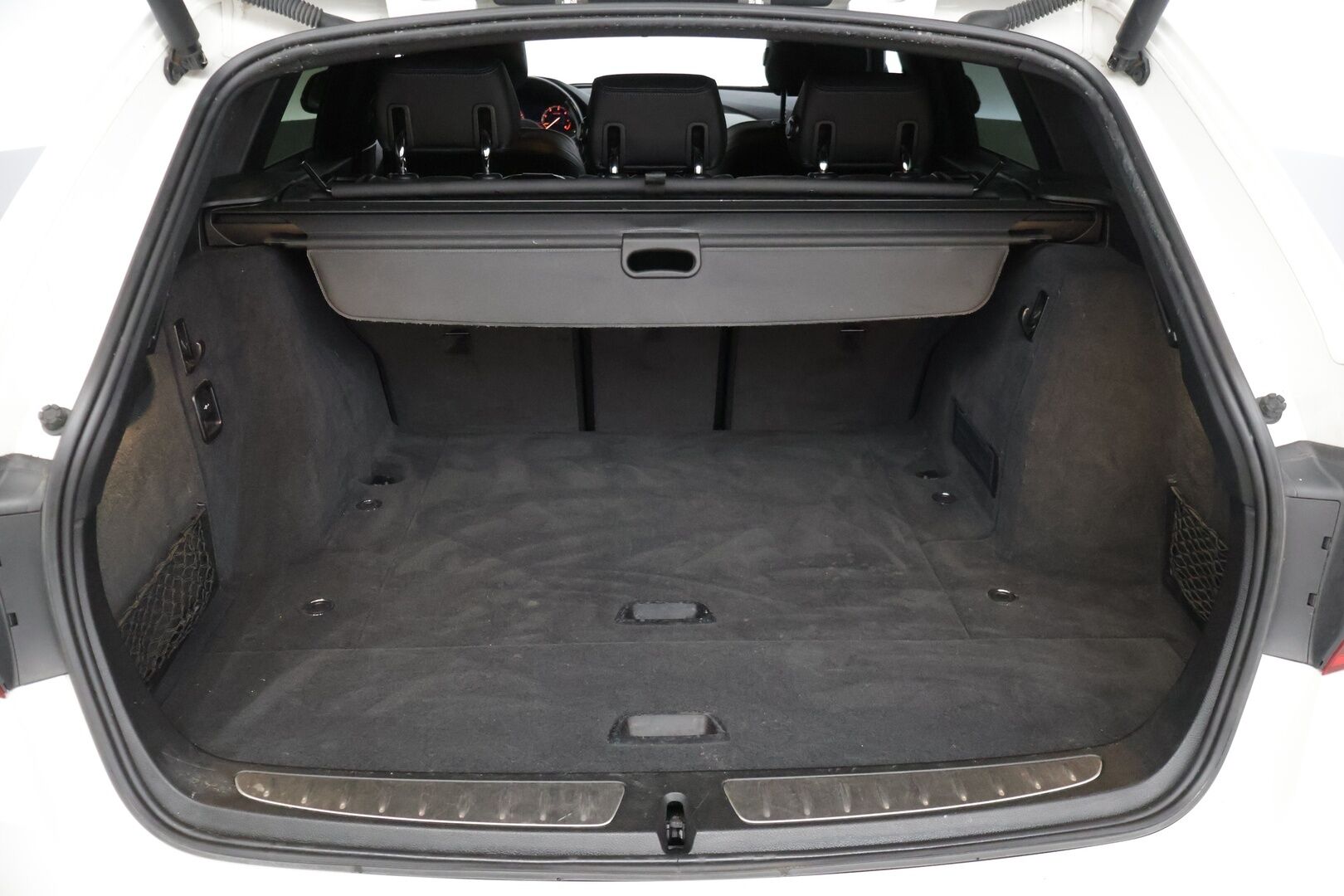 BMW 320 2018 F31 Touring 320d A xDrive Edition M Sport * Digimittaristo / Hifit / Proffa. Navi / Nahat / Vakkari / LED * - Hyvin varusteltu Digimittarilla oleva siisti Msport Bemari!