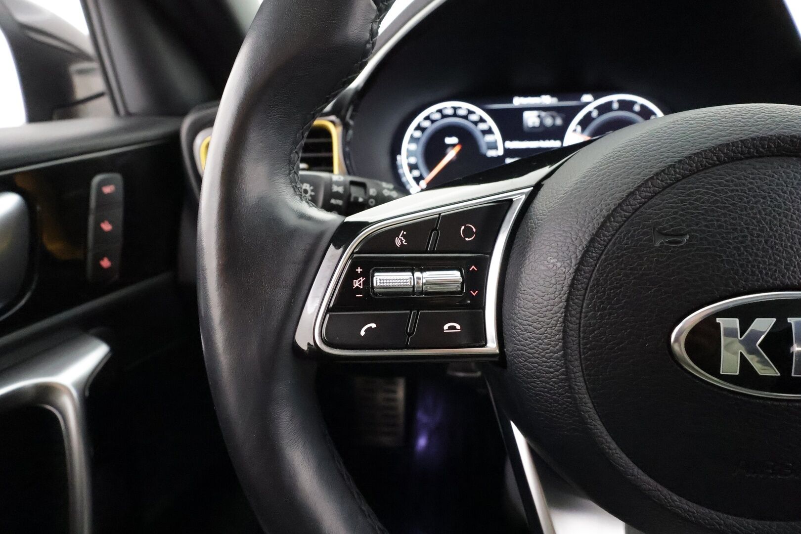 Kia XCeed 2021 1,5 T-GDI business premium DCT - ACC | Panorama | JBL | P-kamera | LED | Ratinlämmitin | BLIS | NAVI | Keyless