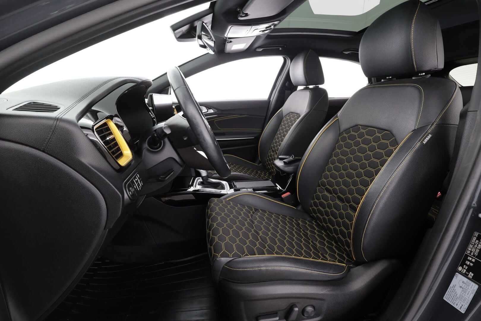 Kia XCeed 2021 1,5 T-GDI business premium DCT * 1-om. Suomi-auto / ACC / JBL / Panorama / P.kamera / Keyless / Muistipenkki / Apple&Android *