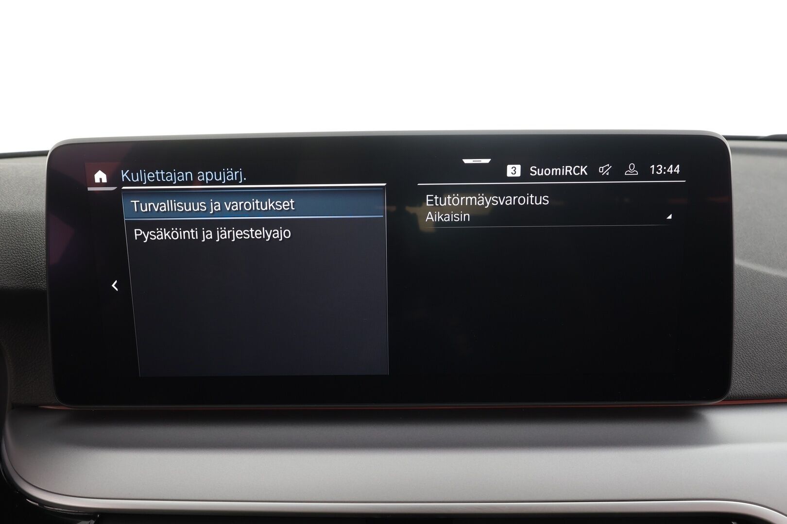 BMW 530 2021 G31 Touring 530e xDrive A Charged Edition * Vakkari / Kamera / LED / Navi / Sähköluukku * - Suomi-auto / Kahdet renkaat aluvanteilla / Merkkihuollettu - HULLUT AVAJAISHULINAT KORKOTARJOUS 3,29 %