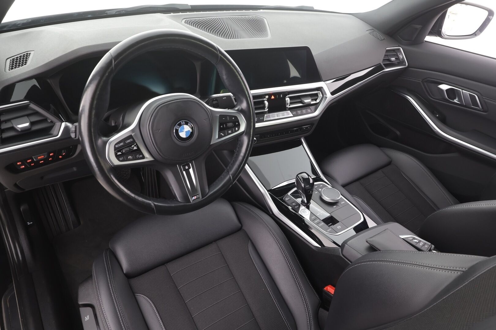 BMW 320 2022 G20 Sedan 320i A xDrive Business Sport - | ACC | Webasto | LED | Hifit | P.Kamera | Sporttipenkit | Apple&Android | Kahdet Renkaat | Suomi-auto |