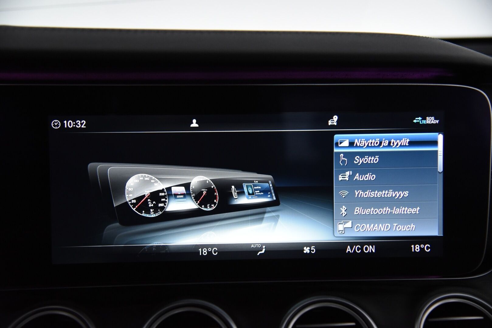 Mercedes-Benz E 2017 350 e A Premium Business / Distronic+ / Multibeam LED / 360° / Muistipenkit / Apple&Android - Burmester / Widescreen / HUD / Keyless / Ambient / Sähköluukku