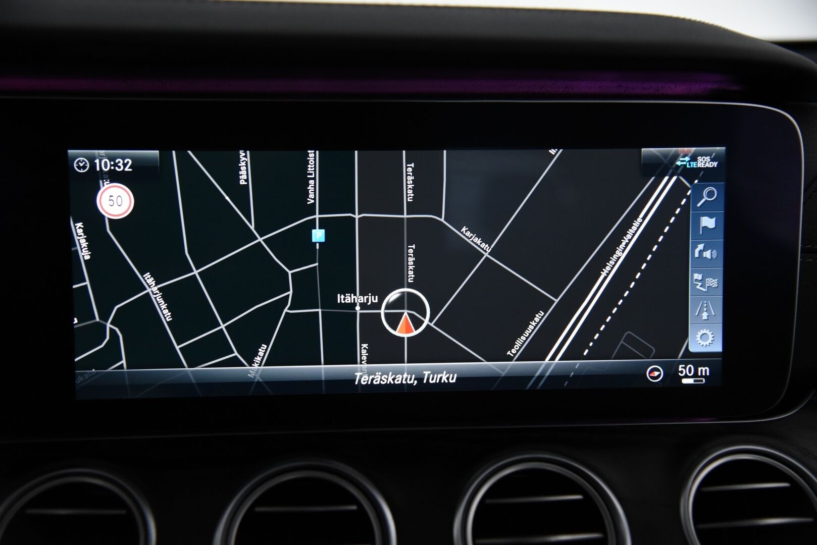 Mercedes-Benz E 2017 350 e A Premium Business / Distronic+ / Multibeam LED / 360° / Muistipenkit / Apple&Android - Burmester / Widescreen / HUD / Keyless / Ambient / Sähköluukku
