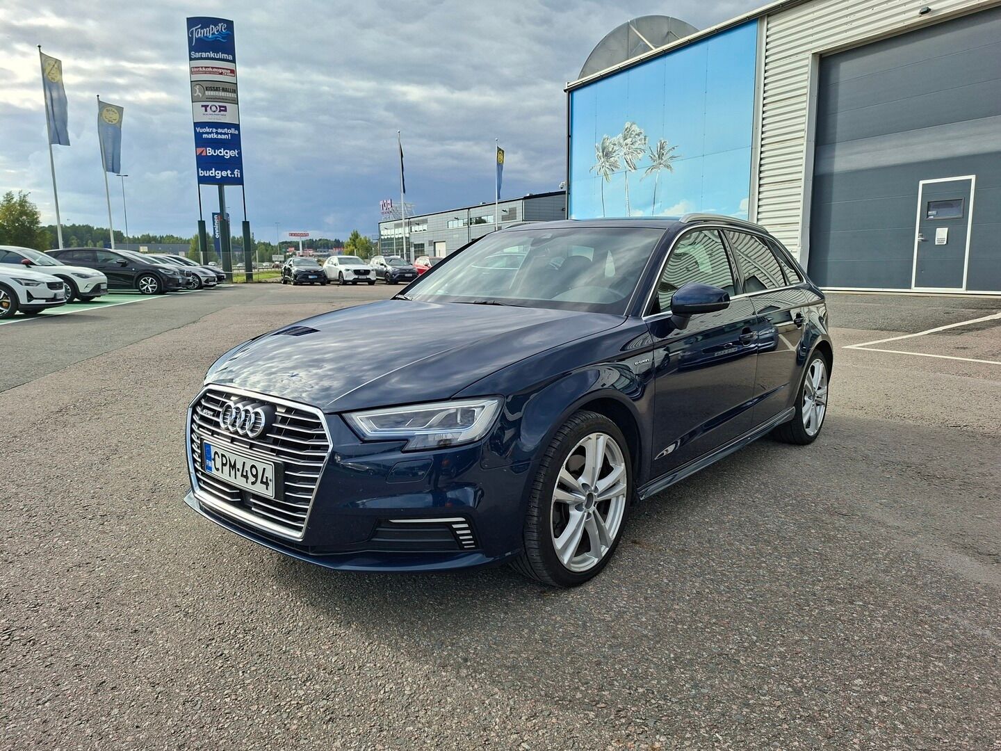 Audi A3 2017 Sportback 1,4 TFSI e-tron S tronic - S-Line sisäpaketti | Digimittaristo | Koukku | Nahka-alcantara urheiluistuimet | P.kamera | Keyless Go | Adapt.LED | Audi Sound System | Vakkari