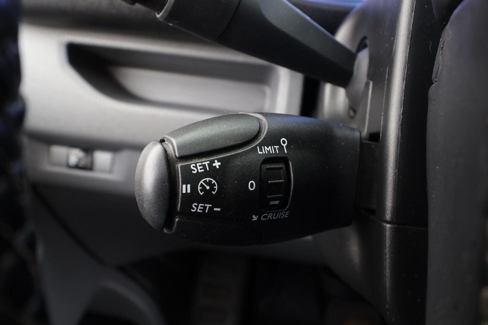 Citroen e-Jumpy 2021 136 XL * Koukku / Vakkari / Puolinahat / P.tutka / Bluetooth / Ilmastointi * - Suomi-auto / Kahdet renkaat - HULLUT JOULUT KORKOTARJOUS 2,49% 