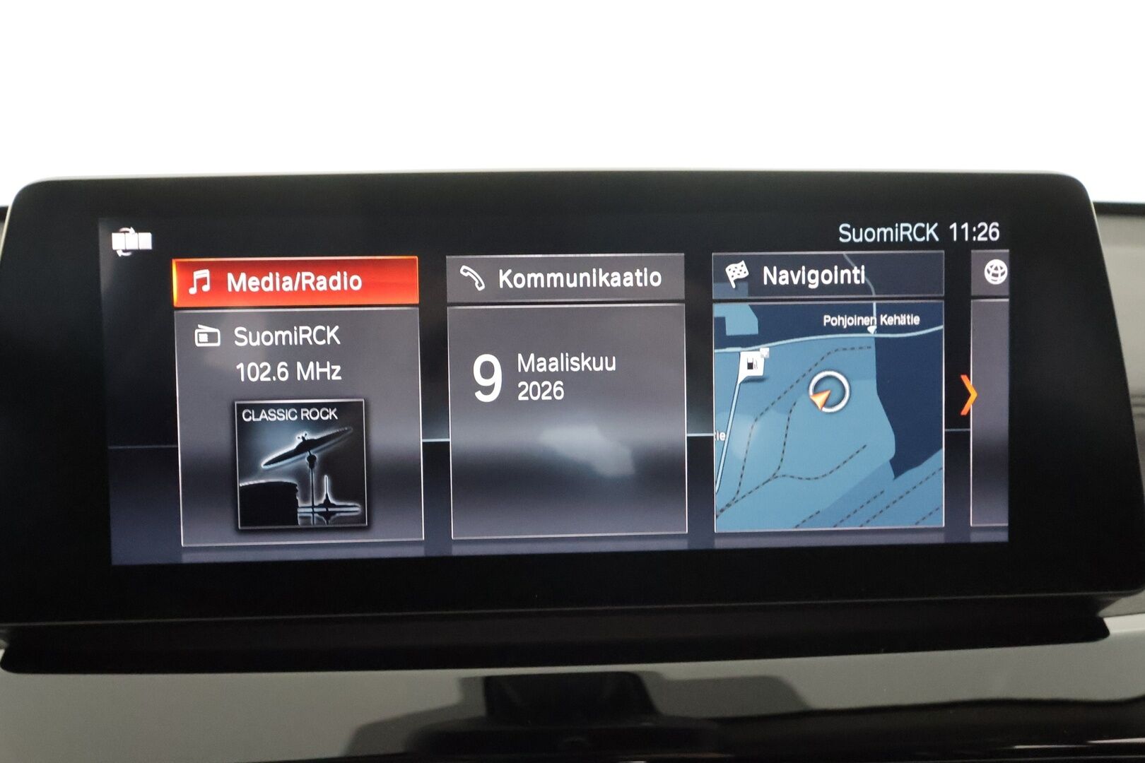 BMW X1 2021 F48 xDrive25e A Charged Edition Sport * ACC / HUD / Lisälämmitin / H/K / P.kamera / Sporttipenkit * - 1.Om Suomi-auto / Akku kuntotarkastettu SoH 90,2% / Kahdet Renkaat / 2x Lataus