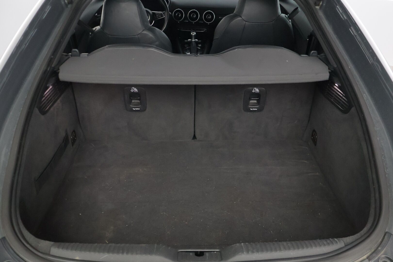 Audi TT 2015 Coupé 2,0 TFSI 169 kW quattro S tronic * Digimittaristo / Keyless / Dynaamiset vilkut / FlatBottom / Sport -alusta / Webasto* - Todella mallikkaalla huoltohistorialla! / Kahdet renkaat alumiinivanteilla!