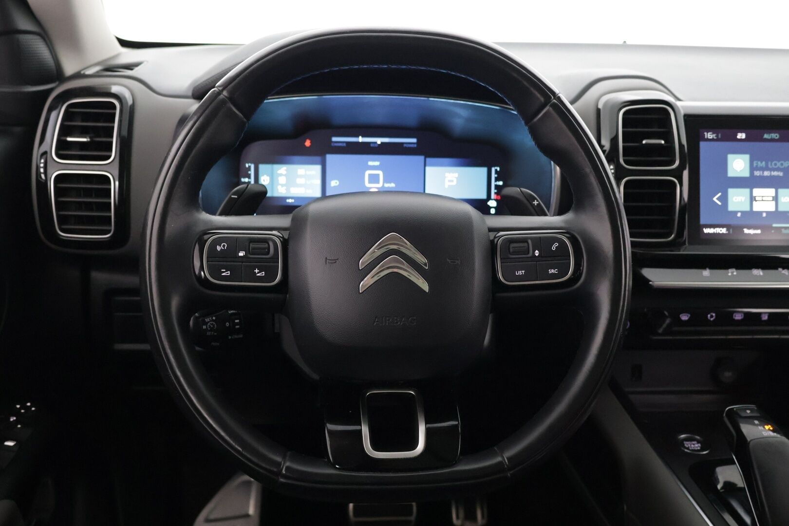 Citroen C5 Aircross 2021 Plug-in Hybrid 225 Shine Launch Edition *Adapti vakkari / Hierovat sähkösäätöiset nahkaistuimet / 360-kamera / Panorama* - Kahdet renkaat vanteineen / Juuri huollettu / Uudet kesärenkaat / Sähkötoiminen takaluukku / ISOFIX 3 kpl - Osta nyt, maksa vasta ensi vuonna