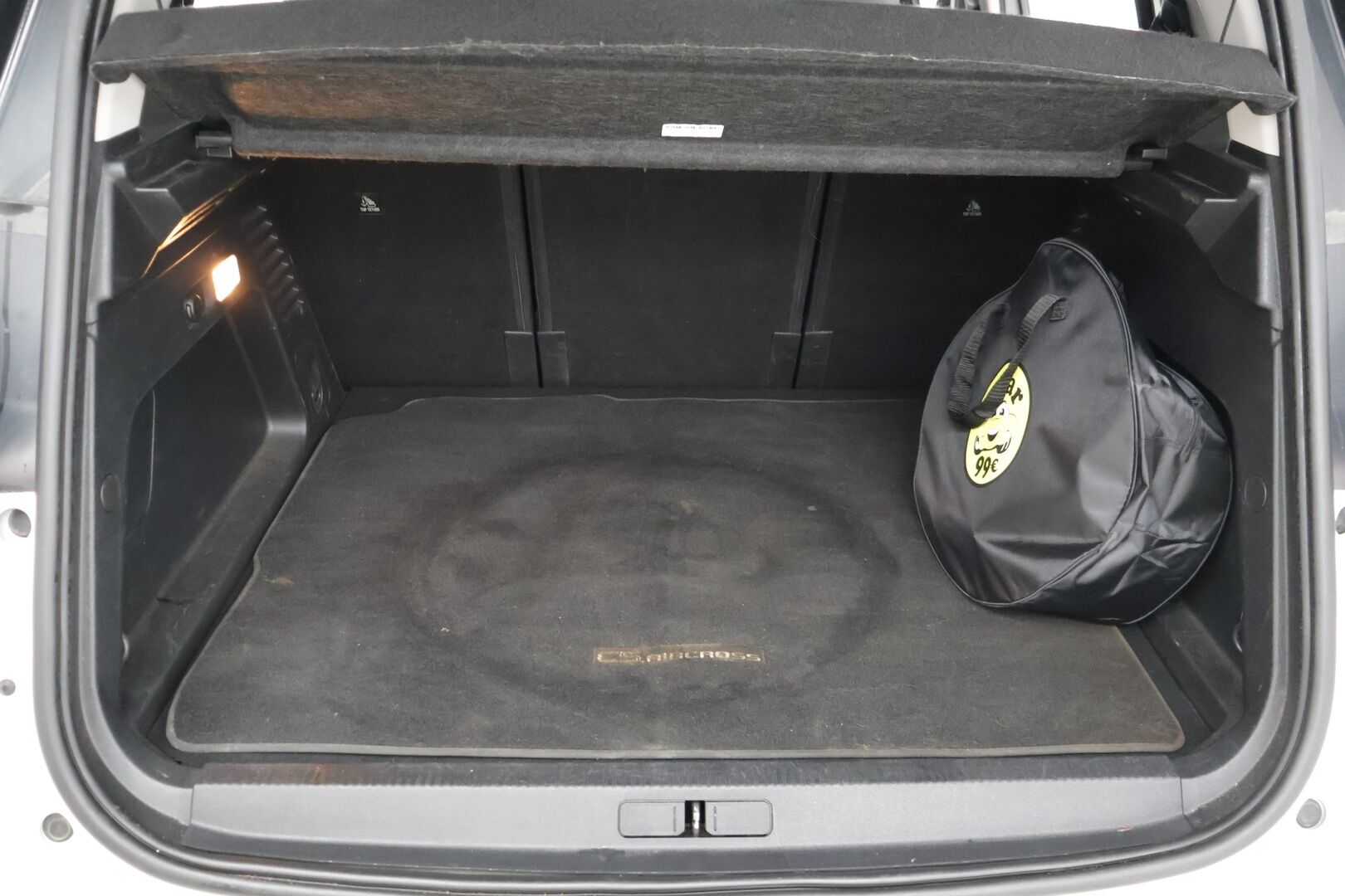 Citroen C5 Aircross 2021 Plug-in Hybrid 225 Shine Launch Edition *Adapti vakkari / Hierovat sähkösäätöiset nahkaistuimet / 360-kamera / Panorama* - Kahdet renkaat vanteineen / Juuri huollettu / Uudet kesärenkaat / Sähkötoiminen takaluukku / ISOFIX 3 kpl - Osta nyt, maksa vasta ensi vuonna