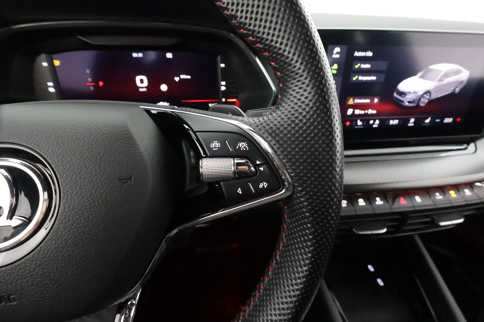 Skoda Octavia 2021 1,4 TSI PHEV RS iV DSG * Webasto / ACC / Matrix / P.kamera / Navi / Kaistavahti / Keyless * - Suomi-auto / Kahdet renkaat aluvanteilla / 2x Latauskaapelit 