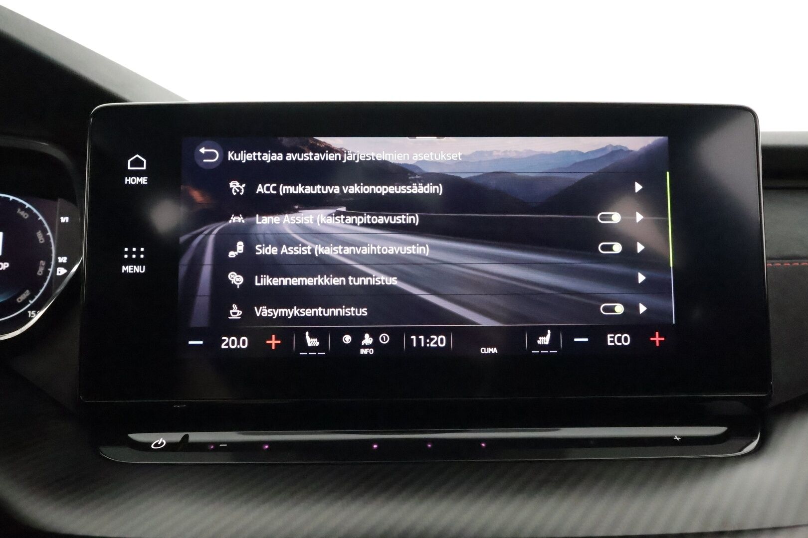 Skoda Octavia 2021 Combi 1,4 TSI PHEV RS iV DSG Autom. - Matrix-LED / Webasto / Adapt. Vakkari / P. Kamera / Canton / Navi / Kaistavahti / KeylessGO / 2x Renkaat / 