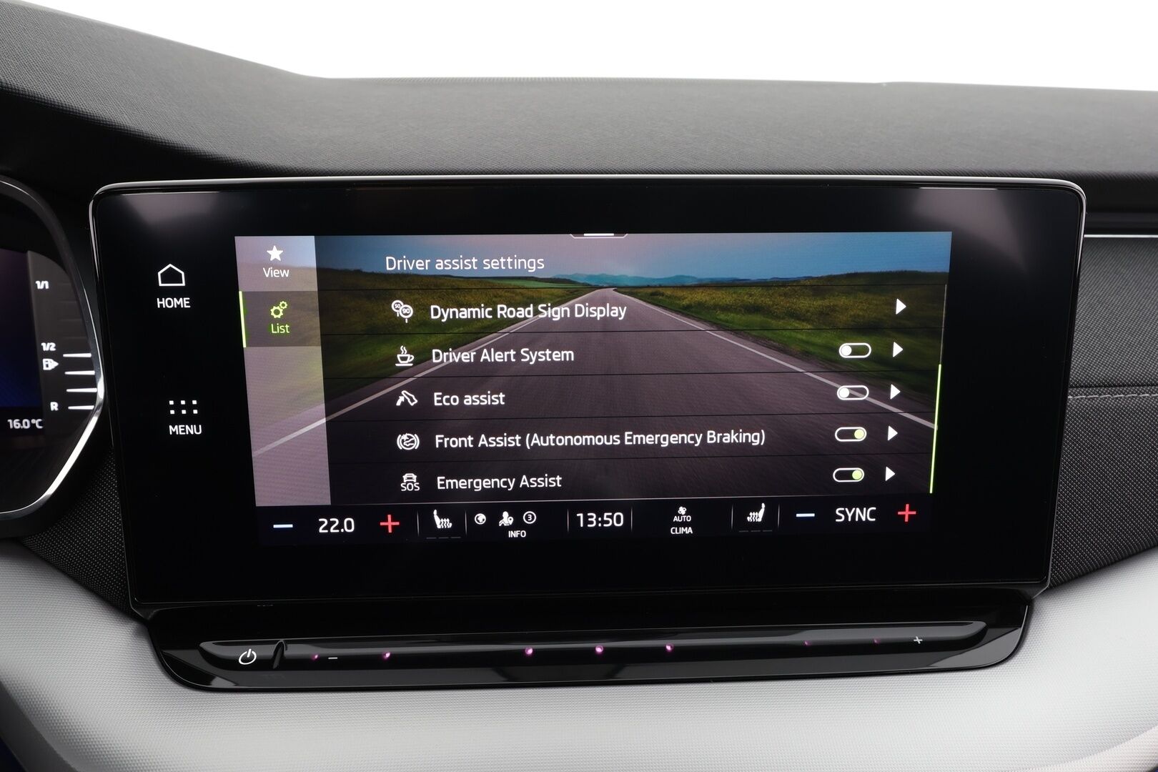 Skoda Octavia 2021 Combi 1,5 TSI Style eTEC DSG * ACC / HUD / Webasto / Matrix LED / P.kamera / Navi / Digimittaristo / Sähköluukku - Suomi-auto / Kahdet renkaat aluvanteilla / Merkkihuollettu - HULLUT JOULUT KORKOTARJOUS 2,49% 