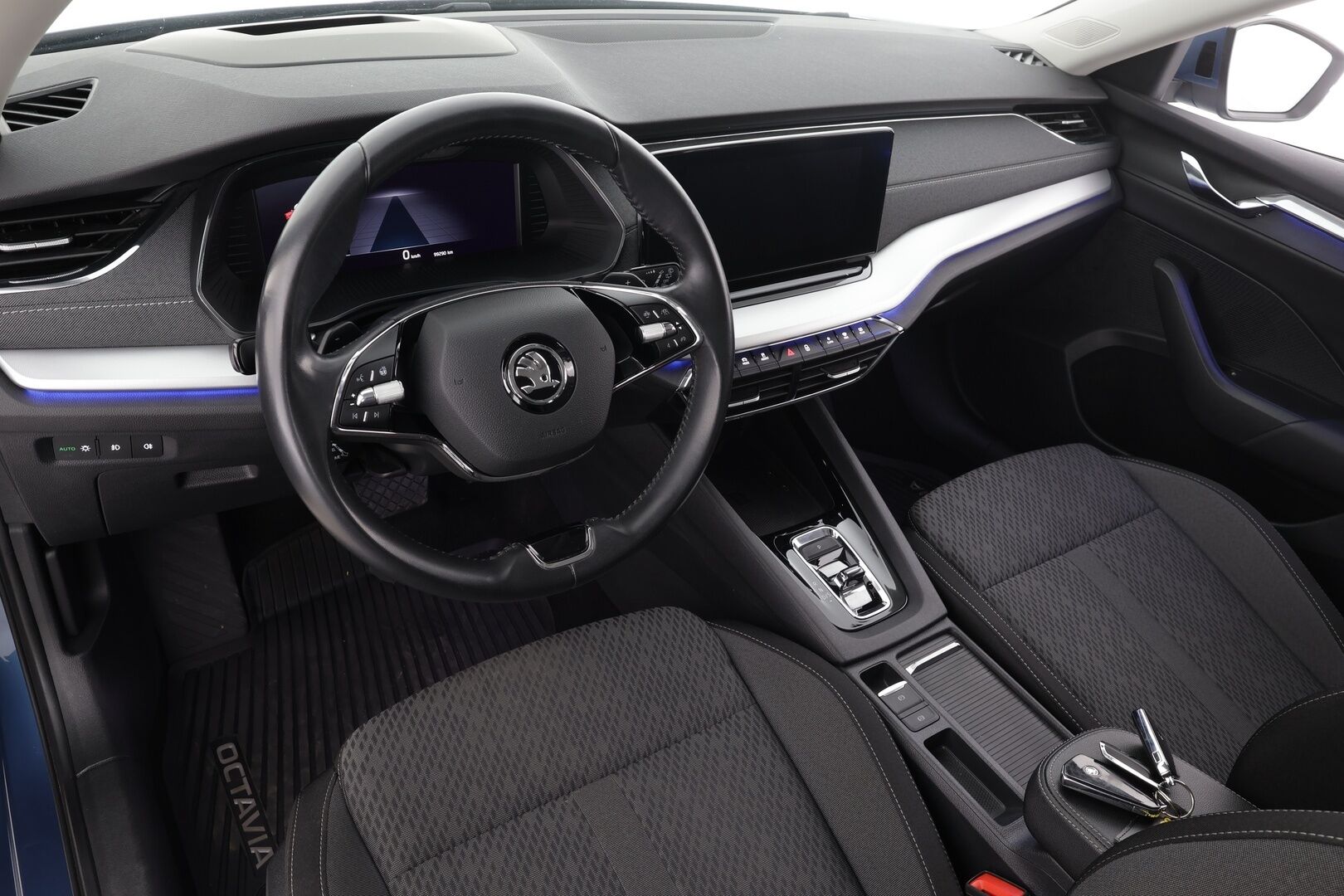 Skoda Octavia 2021 Combi 1,5 TSI Style eTEC DSG * ACC / HUD / Webasto / Matrix LED / P.kamera / Navi / Digimittaristo / Sähköluukku - Suomi-auto / Kahdet renkaat aluvanteilla / Merkkihuollettu - HULLUT JOULUT KORKOTARJOUS 2,49% 