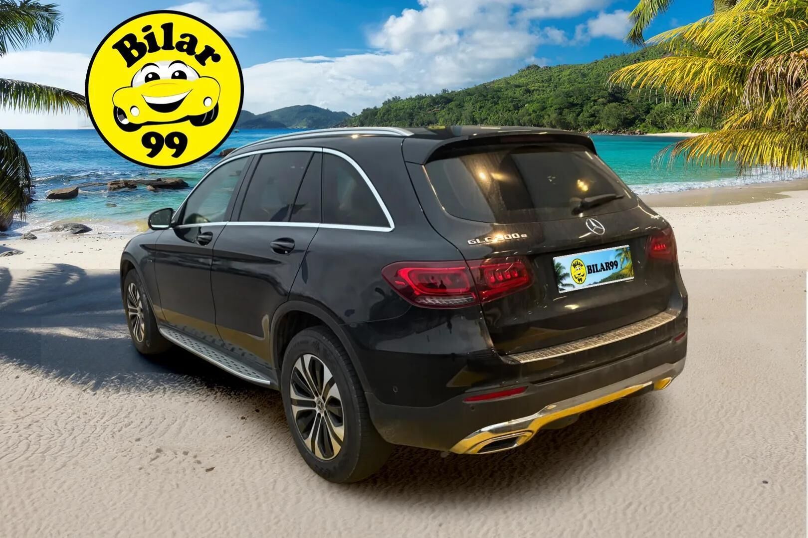 Mercedes-Benz GLC 2021 300 e 4MATIC A Business EQ Power - Distronic | HUD | Nahkasisusta | Vetokoukku | Peruutuskamera | Osittain sähkösäätöiset etuistuimet | Astinlaudat | Kahdet renkaat vanteineen | SoH 84.2% - KORKO VAIN 3,99 %