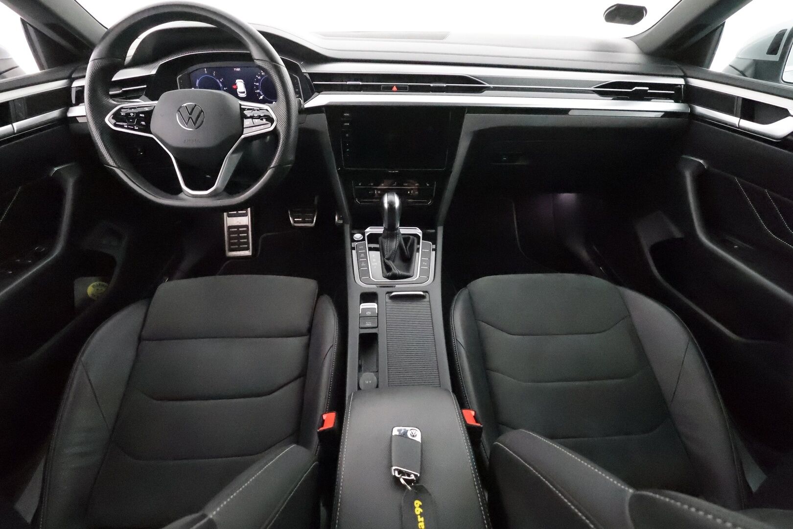 Volkswagen Arteon 2021 Shooting Brake R-Line eHybrid 160 kW DSG-automaatti ** Webasto / HUD / Adapt.Vakkari / Adapt.LED / P.Kamera / Navi ** - Suomi-auto / Akku Kuntotarkistettu!