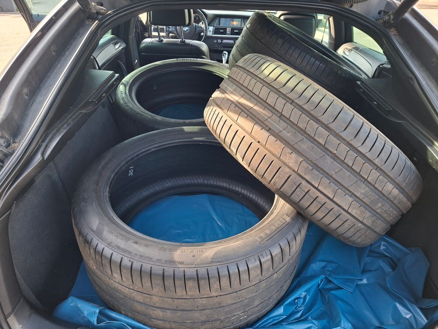 BMW X6M 2010 E71 SAV * YritysOutlet - Myydään vain yrityksille * - HUD / Vetokoukku / Kattoluukku / Prof.Navi / Peruutuskamera / Muistipenkki / Nahkasisusta 