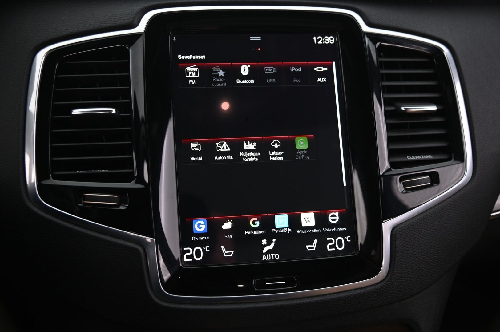Volvo XC90 2016 T8 Twin Engine AWD Inscription au 7-P *VOC / ACC / Koukku / Muistipenkit / Tuuletetut etuistuimet / Panorama / Urheiluistuimet / Navi / Full-LED - *SoH 76.5% / Ratinlämmitys / Webasto / BLIS / P-Kamera / Tutkat / Pilot-Assist* 