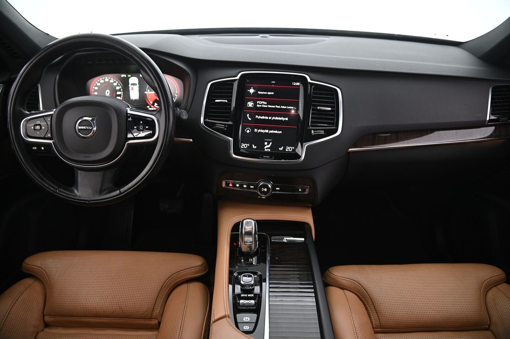 Volvo XC90 2016 T8 Twin Engine AWD Inscription au 7-P *VOC / ACC / Koukku / Muistipenkit / Tuuletetut etuistuimet / Panorama / Urheiluistuimet / Navi / Full-LED - *SoH 76.5% / Ratinlämmitys / Webasto / BLIS / P-Kamera / Tutkat / Pilot-Assist* 