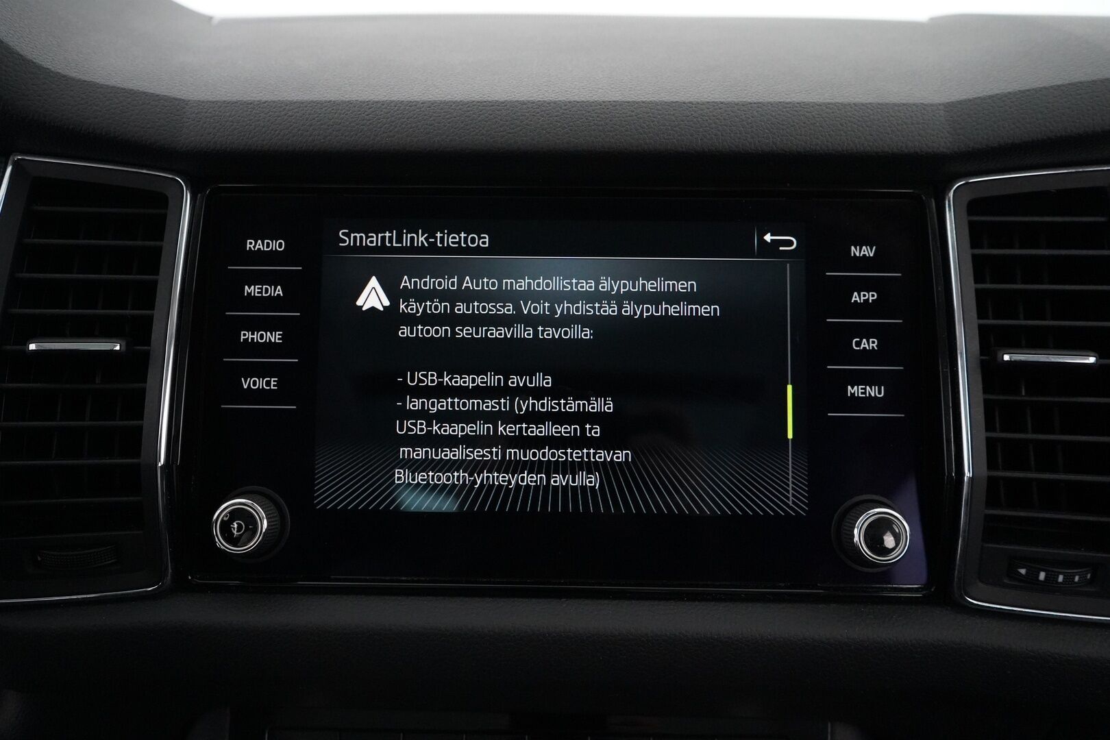 Skoda Kodiaq 2021 2,0 TDI 150 Ambition BusinessLine DSG Autom. *ACC / Panorama / Koukku / Webasto / Ratinlämmitin* - Suomi-auto / Iso huolto 180tkm / Kahdet OEM vanteet 