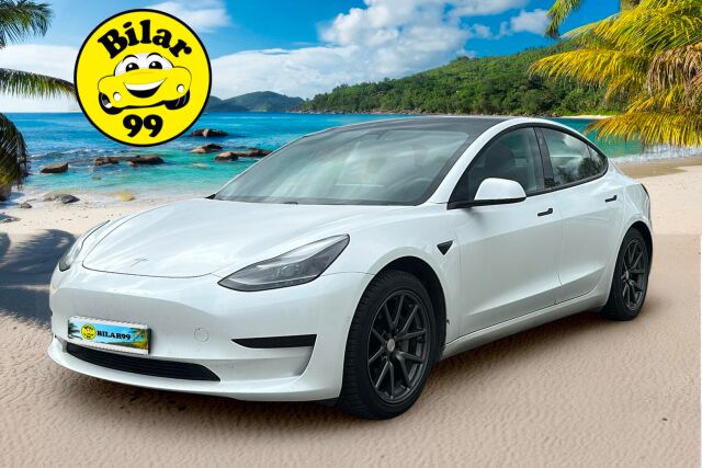 Tesla Model 3 -kuva
