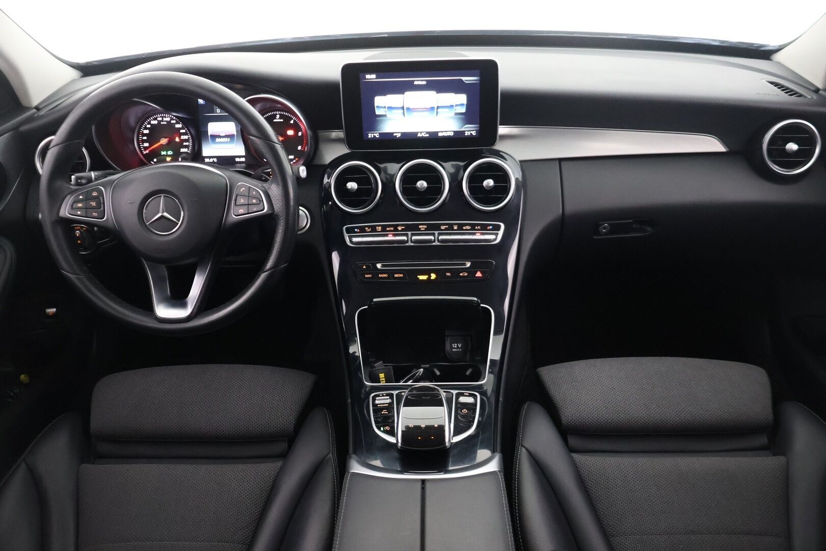 Mercedes-Benz C 2018 220d 4Matic T A Premium Business - Webasto | P.kamera | Vetokoukku | Navigointi | Urheiluistuimet