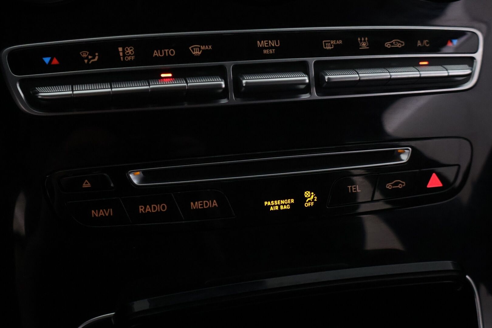 Mercedes-Benz C 2018 220 d 4Matic T A Premium Business *Webasto / P.kamera / Koukku / Navi / Urheiluistuimet* - *Ilmainen kotiintoimitus!*