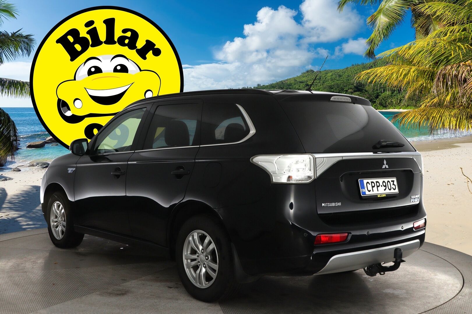 Mitsubishi Outlander 2014 Instyle Navi 4WD 5P - Myydään huutokaupat.com | ACC | Koukku | Nahat | Rockford | Sähkökontti