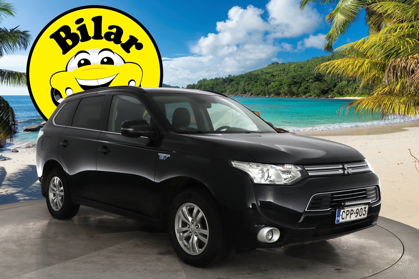 Mitsubishi Outlander 2014 Instyle Navi 4WD 5P - Myydään huutokaupat.com | ACC | Koukku | Nahat | Rockford | Sähkökontti