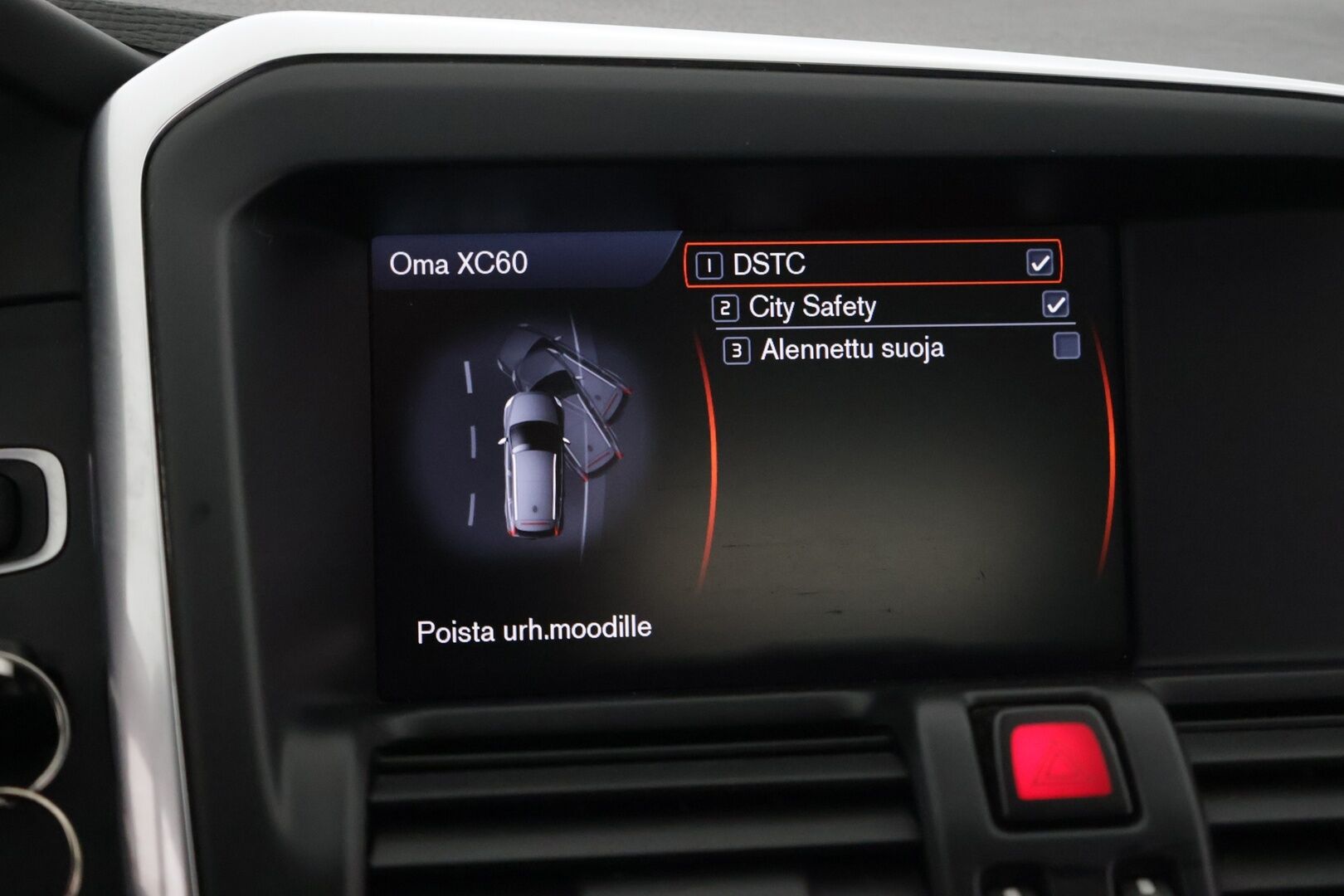 Volvo XC60 2013 D4 Summum aut ** Vetokoukku / Digimittaristo / Muistipenkit / Nahkapenkit** - 2 renkaat / Juuri katsastettu / Vetokoukku / Digimittaristo / Muistipenkit * - Osta nyt, maksa vasta ensi vuonna