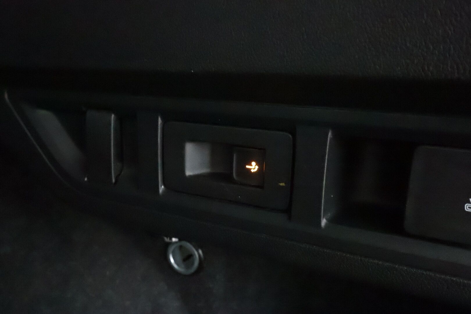 Skoda Octavia 2021 Combi 2,0 TDI 150 Style DSG **Webasto / Koukku / Adapt.Vakkari / Matrix-LED / P.kamera / Navi / Kaistavahti / Keyless** - 1-om Suomi-auto / Merkkihuollettu!