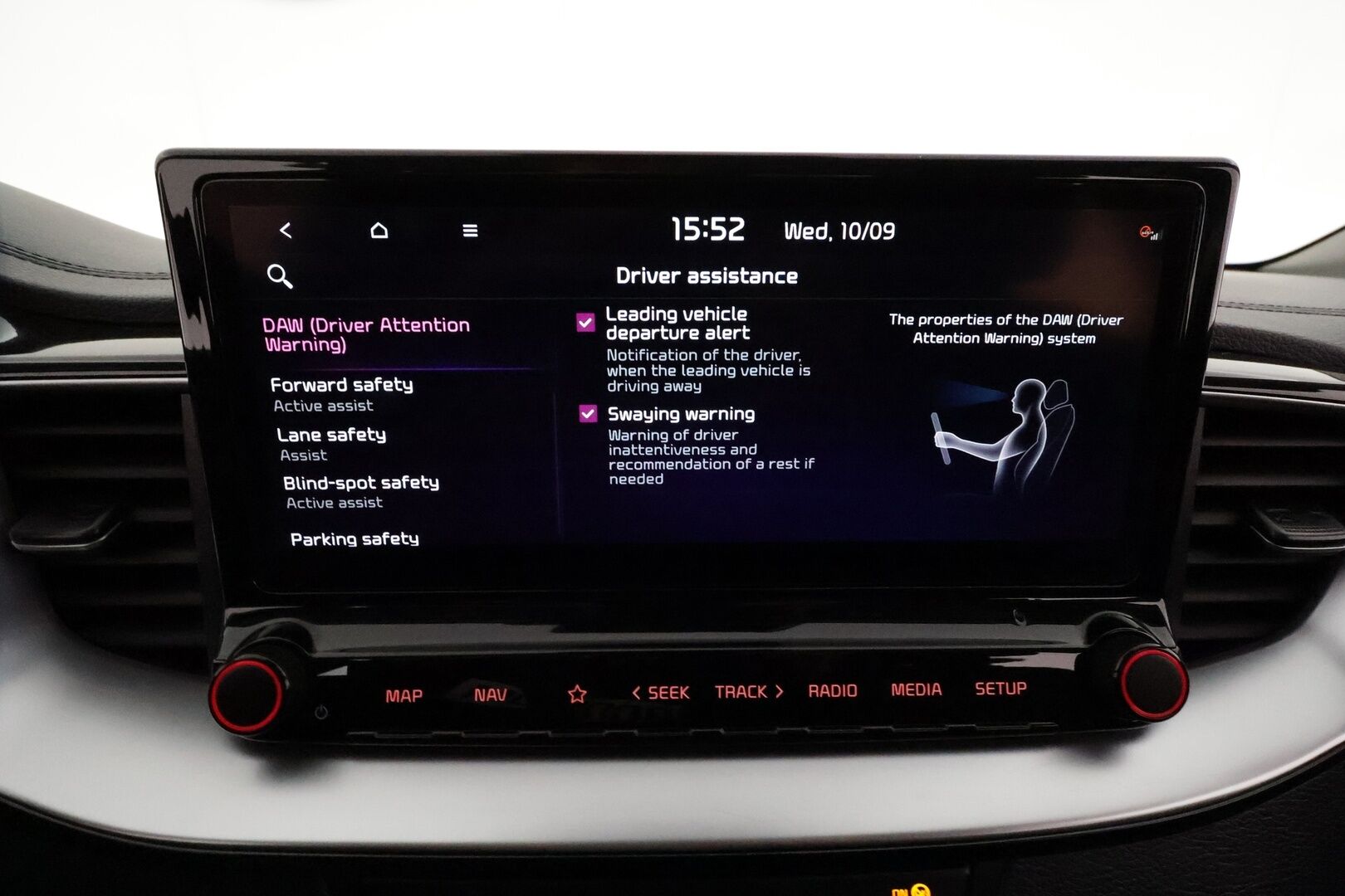 Kia Ceed 2022 1,6 GDI Plug-In Hybrid Business Premium SW DCT **ACC / Muistipenkki / Koukku / LED / Navi / Ilmastoidut nahat** - Lohkolämmitin / P.kamera / Suomi-auto / Kahdet renkaat aluvanteilla / Merkkihuollettu