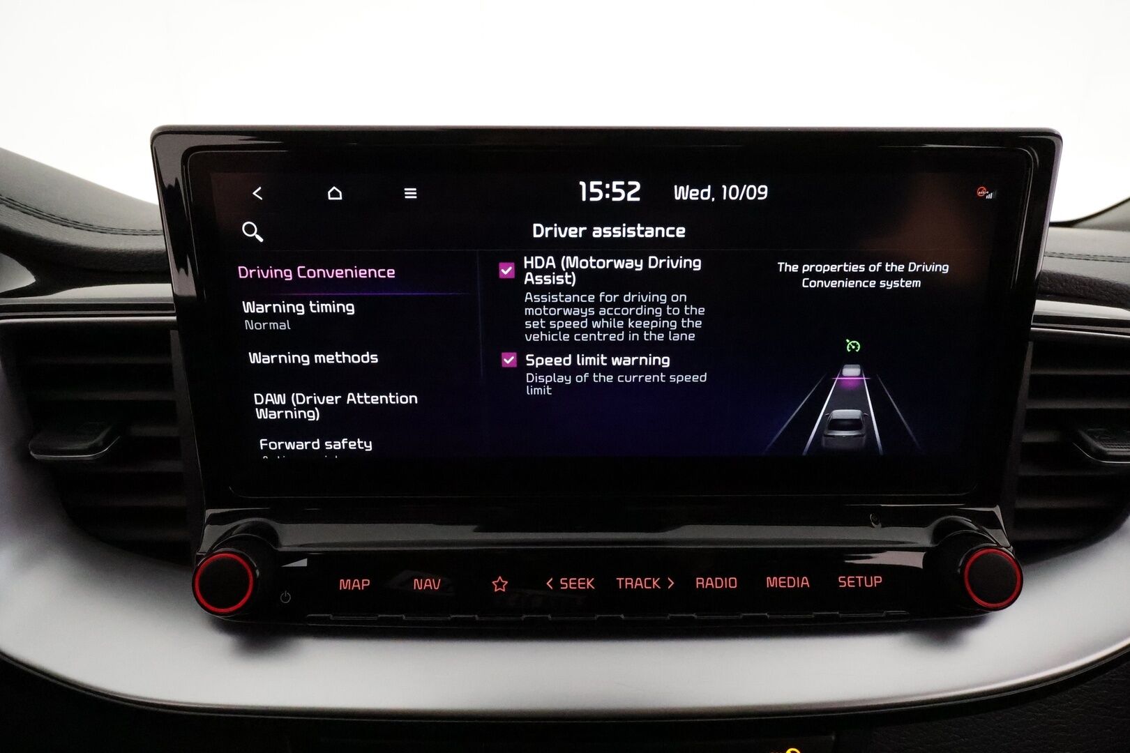 Kia Ceed 2022 1,6 GDI Plug-In Hybrid Business Premium SW DCT **ACC / Muistipenkki / Koukku / LED / Navi / Ilmastoidut nahat** - Lohkolämmitin / P.kamera / Suomi-auto / Kahdet renkaat aluvanteilla / Merkkihuollettu