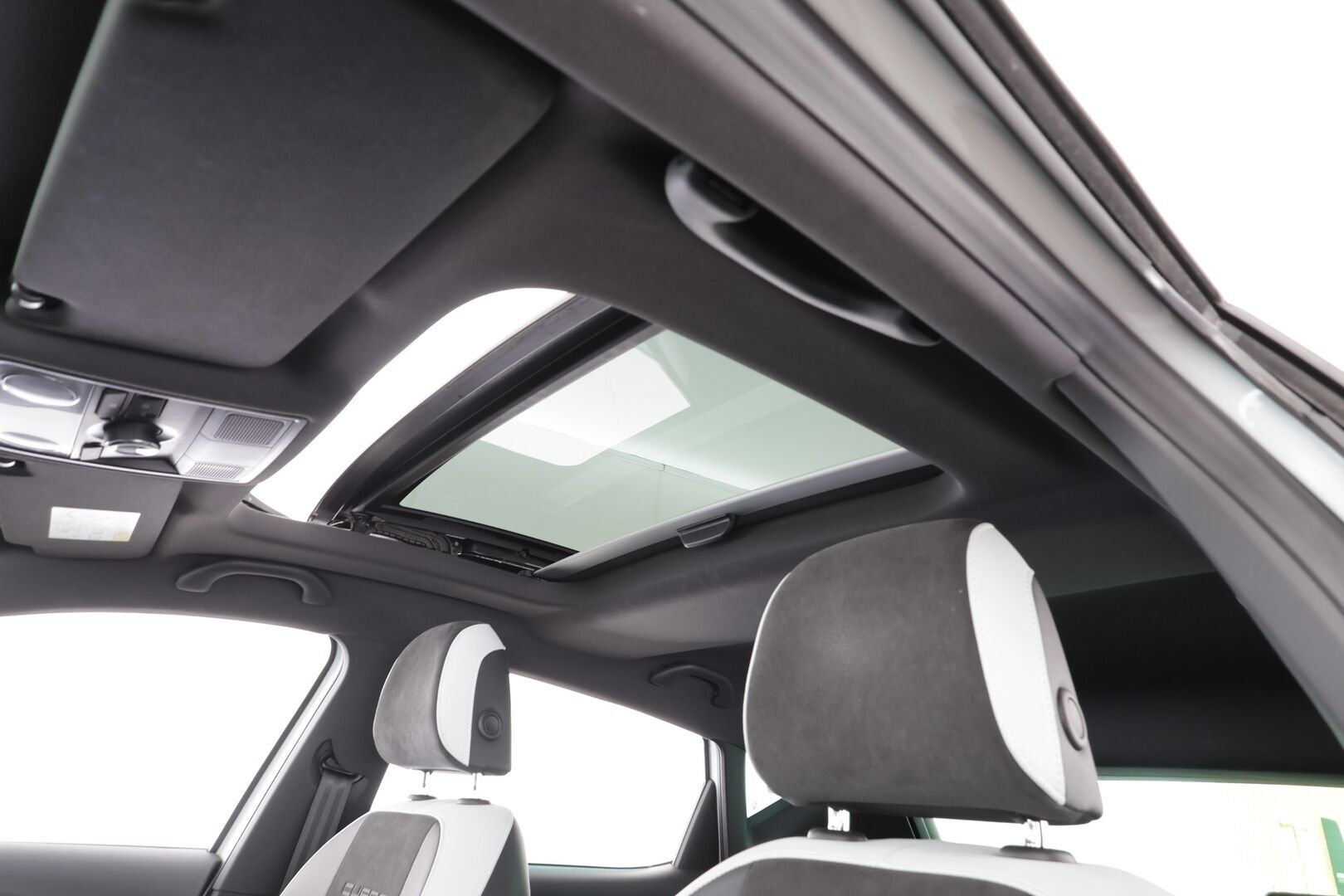 Seat Leon 2015 2,0 TSI 280 Cupra DSG - | Vakkari | Lohko | Seat Sound System | P.tutkat | Puolinahat | Adaptiivinen alusta | Lasikattoluukku | Suomi-auto | Kahdet Renkaat |