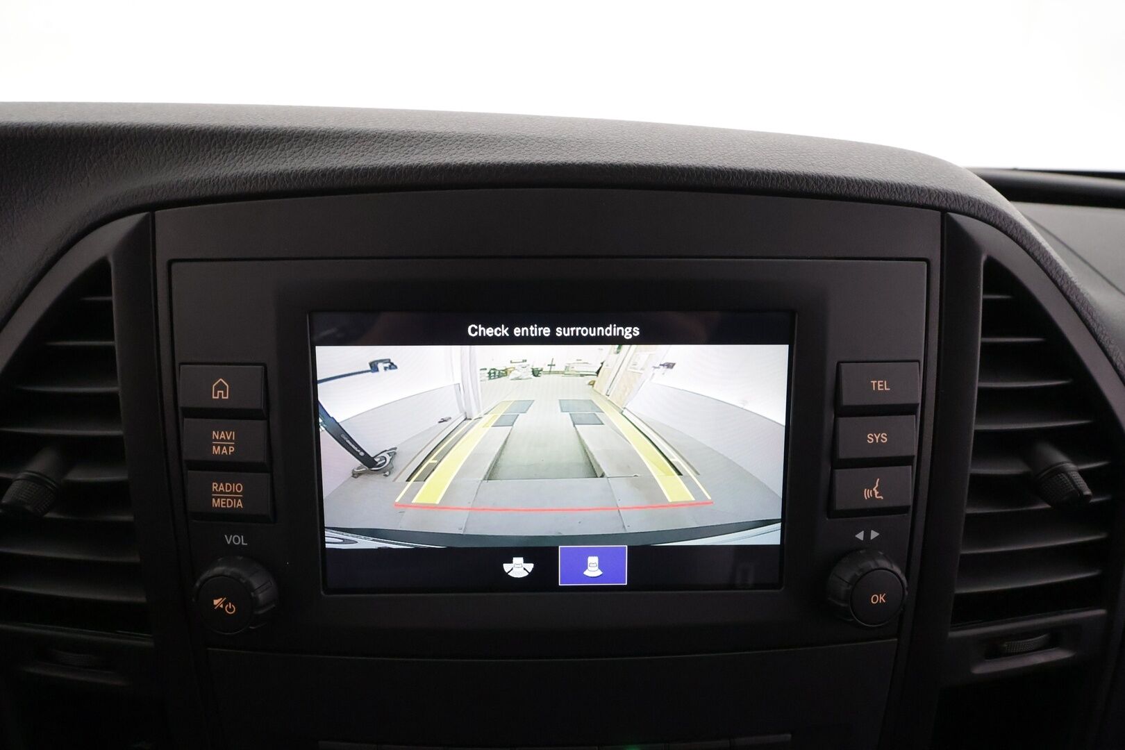 Mercedes-Benz Vito 2022 110CDI FWD-3,05/32K keskipitkä A2 Worker * Webasto / P.Kamera / Vakkari / Apple&Android / Ilmastointi / ALV * - Suomi-auto / Kahdet renkaat / Merkkihuollot