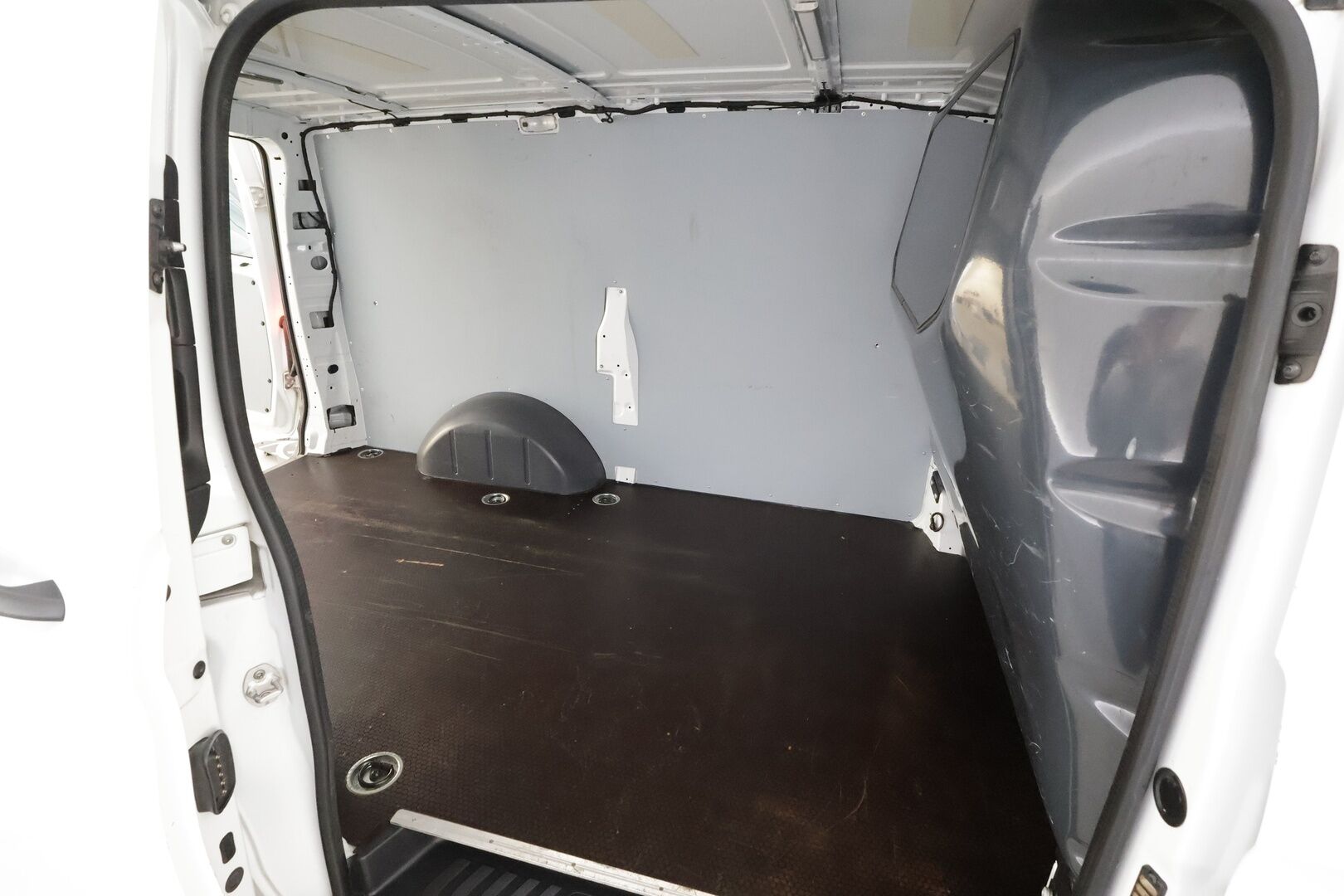 Mercedes-Benz Vito 2022 110CDI FWD-3,05/32K keskipitkä A2 Worker * Webasto / P.Kamera / Vakkari / Apple&Android / Ilmastointi / ALV * - Suomi-auto / Kahdet renkaat / Merkkihuollot