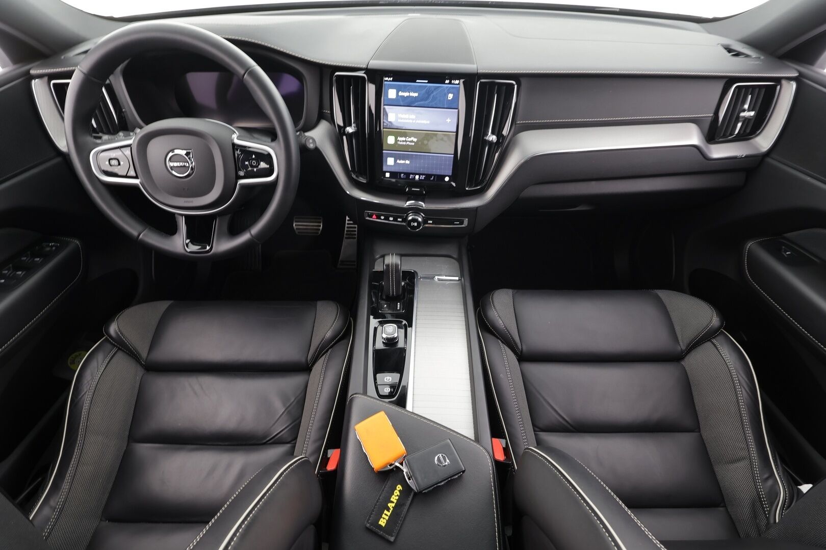 Volvo XC60 2022 T6 TwE AWD Business R-Design Edition aut * ACC / P.kamera / Panorama / Muistipenkki / Webasto / Keyless * - Facelift / Suomi-auto / Kahdet renkaat aluvanteilla / Akku kuntotarkastettu