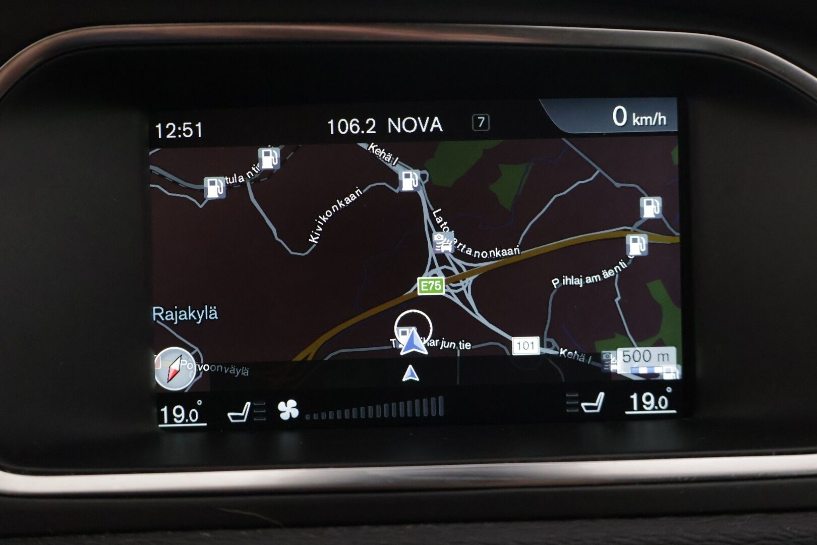 Volvo V40 Cross Country 2016 D3 Business aut - |Adapt vakkari | Webasto | Koukku | Navi | LED | Kamera | Tutkat| - KORKO VAIN 3,99 %