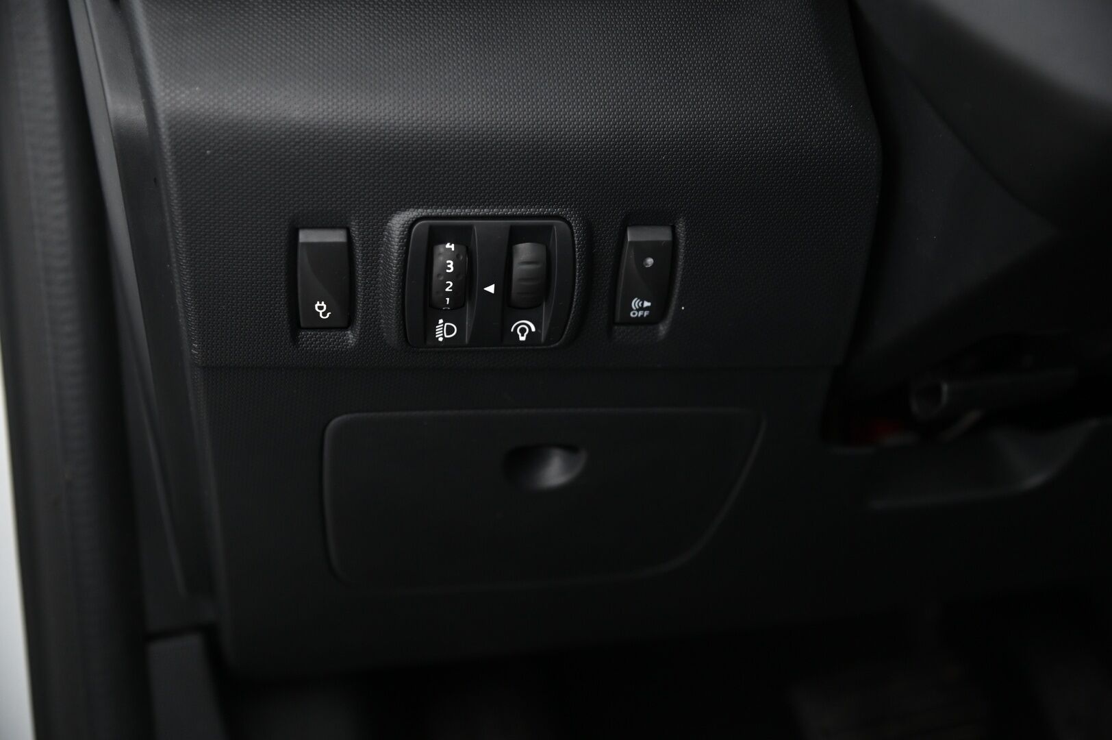 RENAULT ZOE 2020 Intens R110 Z.E.40 *Peruutuskamera / Tutkat takana / Vakionopeudensäädin / Bluetooth* - 2x Avain / Navigointi / Digimittaristo / keyless 