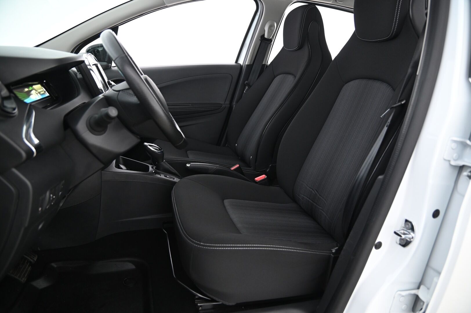 RENAULT ZOE 2020 Intens R110 Z.E.40 *Peruutuskamera / Tutkat takana / Vakionopeudensäädin / Bluetooth* - 2x Avain / Navigointi / Digimittaristo / keyless 