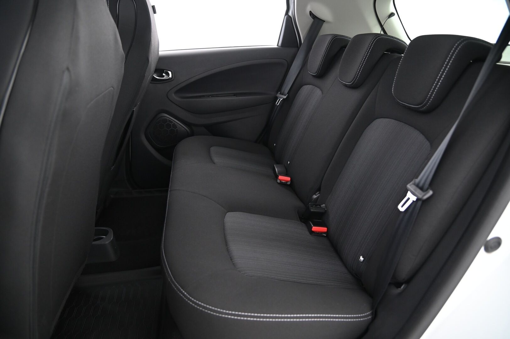 RENAULT ZOE 2020 Intens R110 Z.E.40 *Peruutuskamera / Tutkat takana / Vakionopeudensäädin / Bluetooth* - 2x Avain / Navigointi / Digimittaristo / keyless 