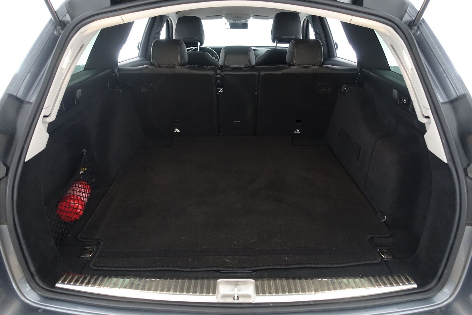 Mercedes-Benz E 2017 350 d T A Business - | Webasto | Sähköinen vetokoukku | Peruutuskamera | Parkkitutkat | Hyvät kitkat | 2x OEM Vanteet |