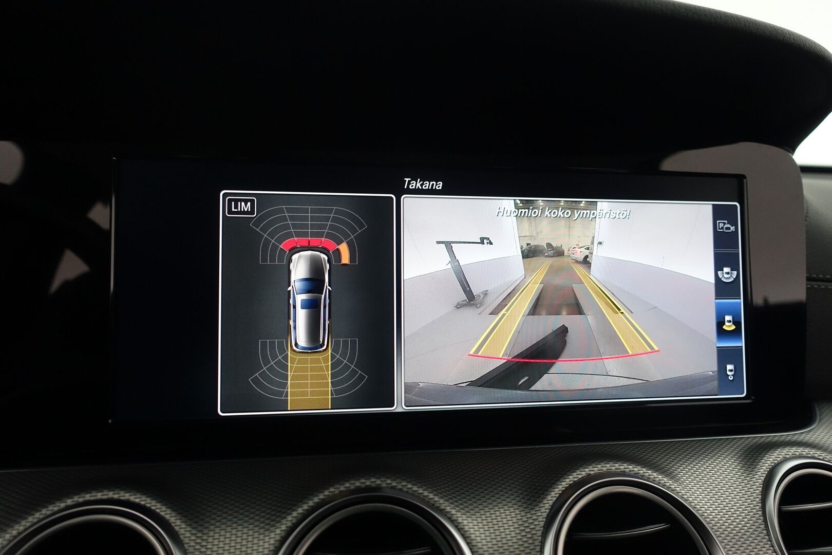 Mercedes-Benz E 2017 350 d T A Business *Webasto / Sähköinen vetokoukku / Peruutuskamera / Parkkitutkat / Hyvät kitkat / 2x renkaat* - Huippusiisti voimanpesä!