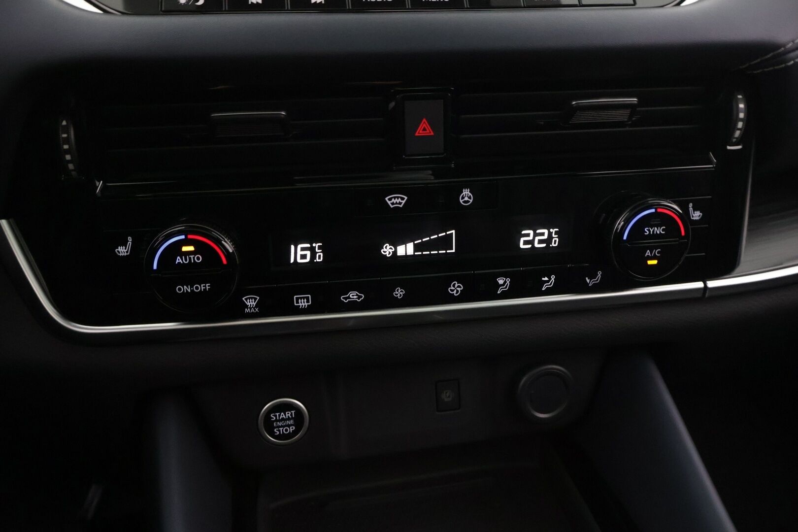 Nissan Qashqai 2022 MHEV 158 Xtronic 2WD Tekna+ *Adapti vakkari / 360-kamera / Bose / Panorama / HUD / Hierovat muistipenkit!* - *Huippuvarusteltu / Tilava / Turvallinen!*