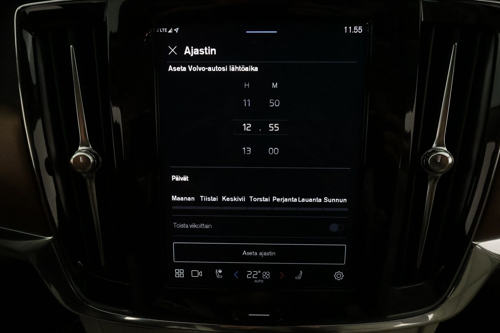 Volvo S90 2022 B5 AWD D-MHEV Business aut *ACC / P.kamera / Full LED / Koukku / Webasto / Vaaleat nahat / Navi / KeylessGo* - Facelift / 1.Om Suomi-auto / Kahdet renkaat aluvanteilla / Merkkihuollettu