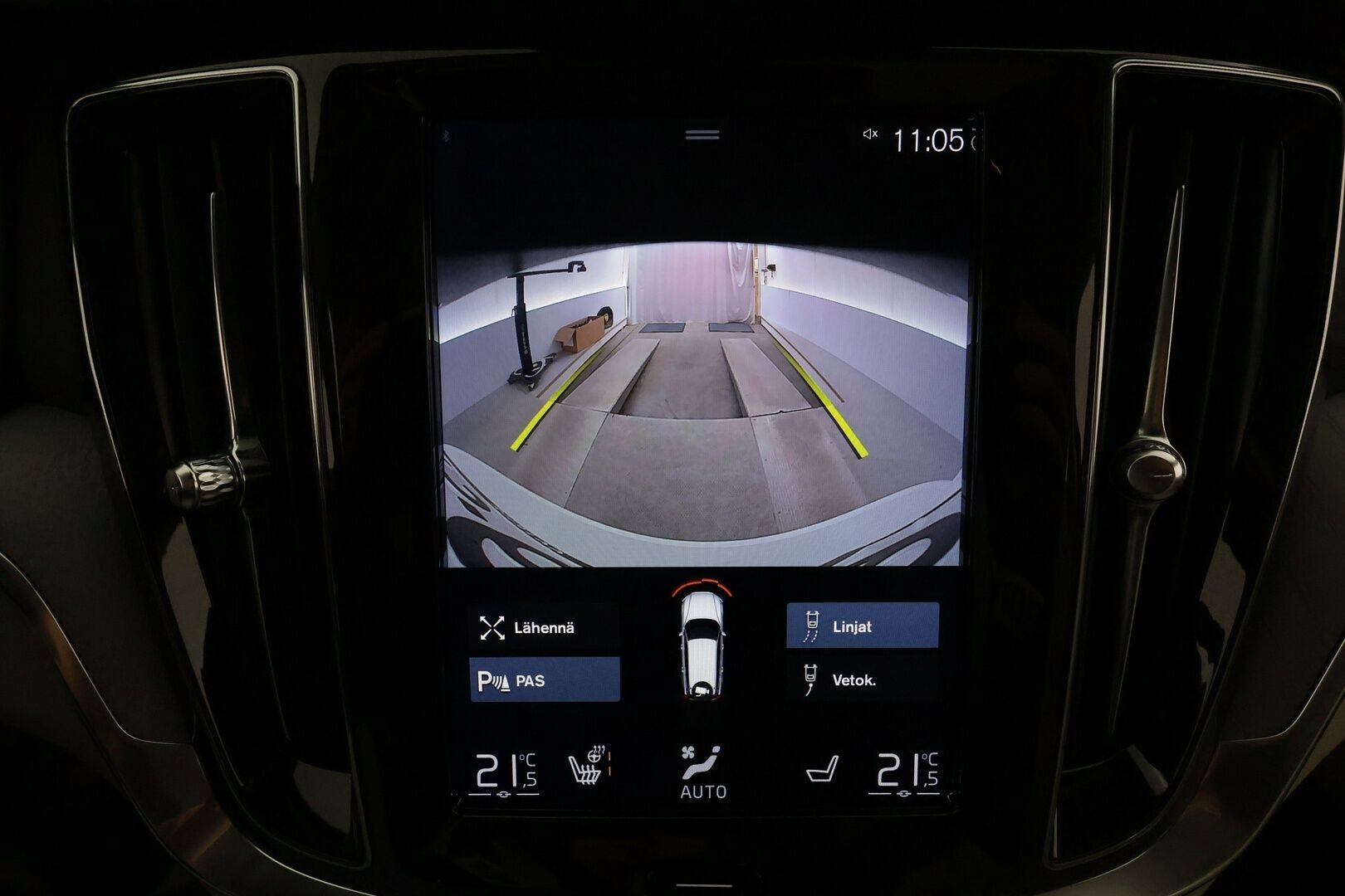 Volvo V60 Cross Country 2022 B4 AWD D-MHEV Business Edition aut *ACC / P.kamera / Webasto / Koukku / Vaaleat nahat / LED / Navi* - *Suomi-auto / Lisävalo / 2x renkaat & vanteet*