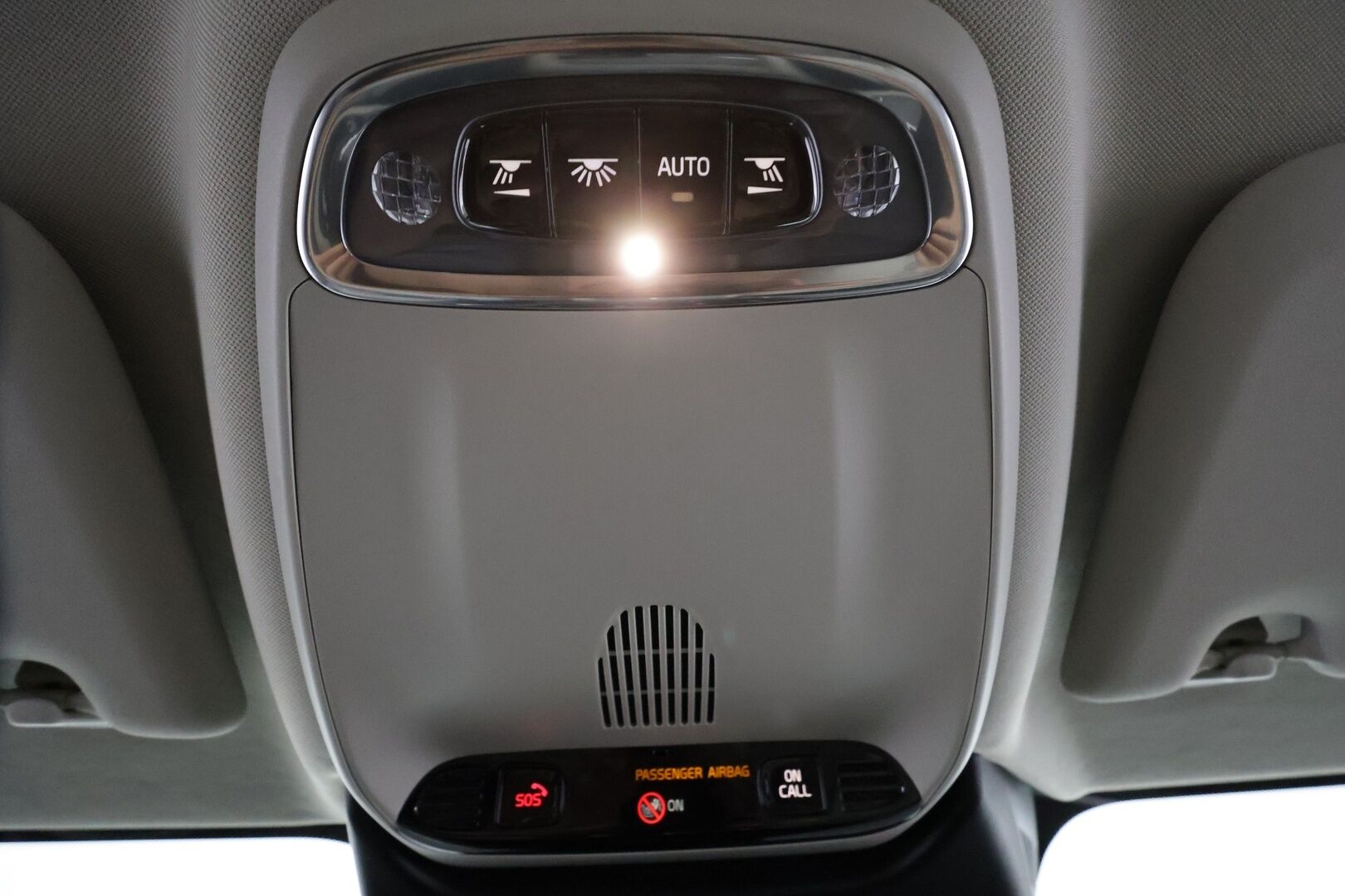 Volvo V60 Cross Country 2022 B4 AWD D-MHEV Business Edition aut *ACC / P.kamera / Webasto / Koukku / Vaaleat nahat / LED / Navi* - Suomi-auto - HULLUT BLACKWEEK JATKOT - KORKOTARJOUS 2,49%